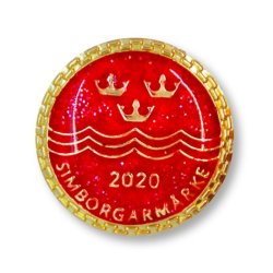 Simmärket Simborgarmärket 2020 är rött. Simma 200m och köp simborgarmärket 2020 hos oss på Soak. Handla simmärken online