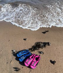 Badskor till barn i små storlekar. Rosa badskor till barn.