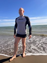 UV-tröja herr Soak grå och svart med UV-skydd 50+ vid strand