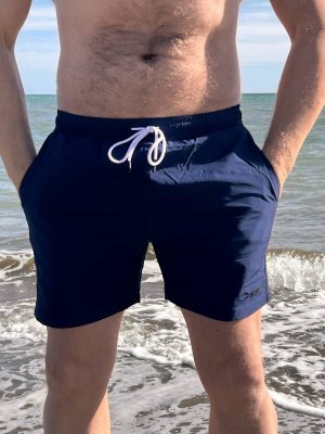 Badshorts herr Soak marin med 3 stycken fickor. Bra passform och torkar snabbt.